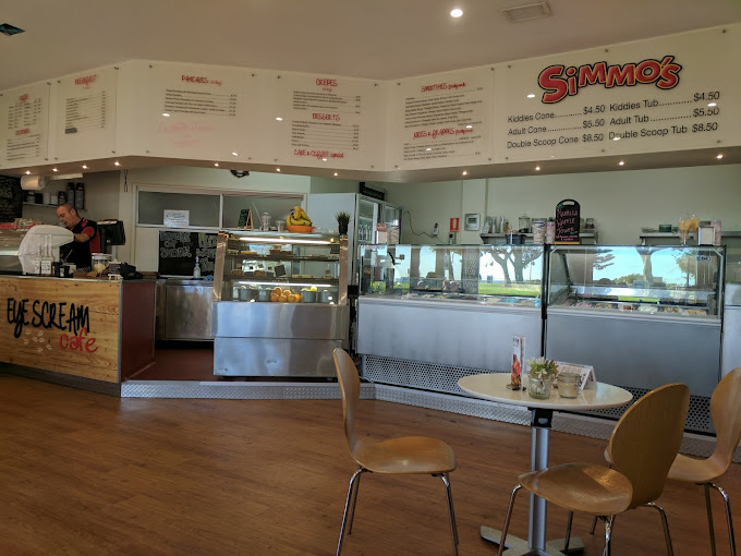 Eye Scream Café