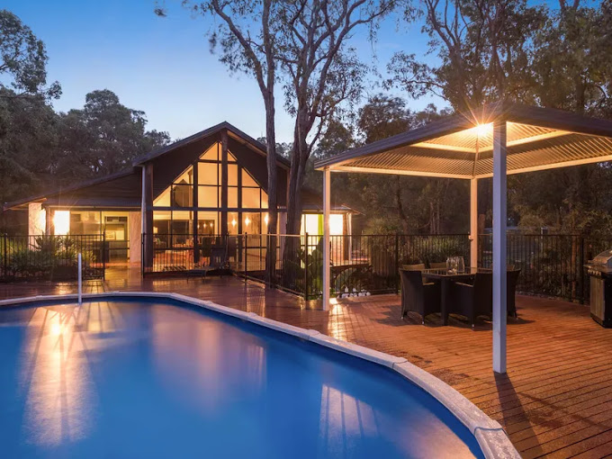 Rosebridge House Bed & Breakfast Adult Retreat