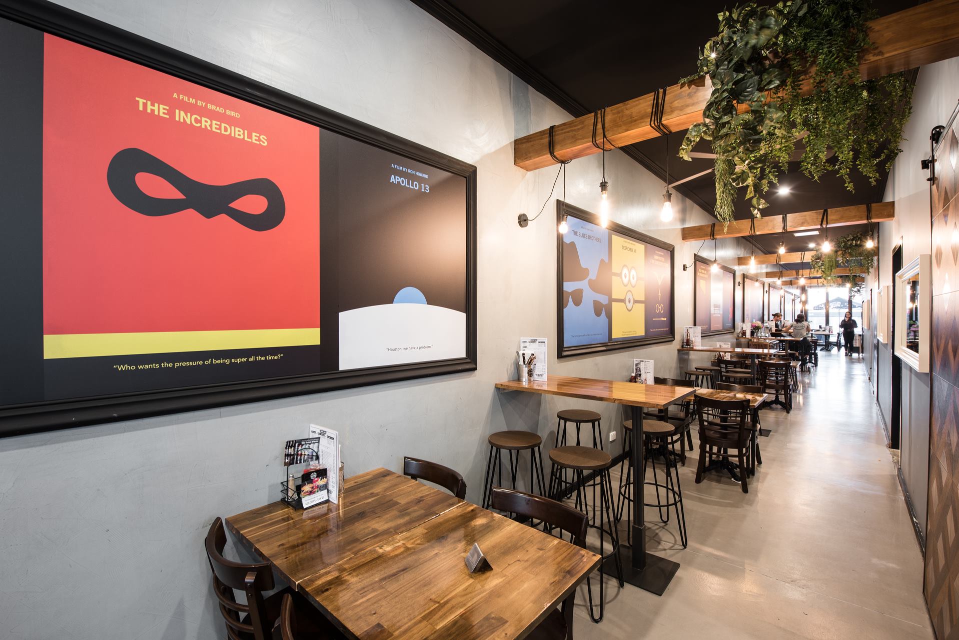Flame Trees Burger Bar/FLAME TREES BURGER BAR