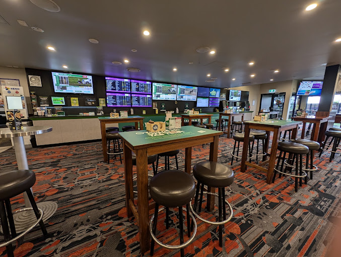 Benowa Tavern