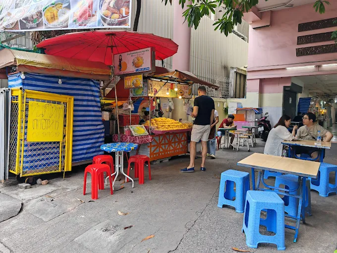 Ning’s Mango Stand