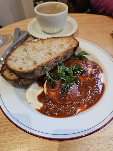 Standing Room Coffee - Fitzroy North