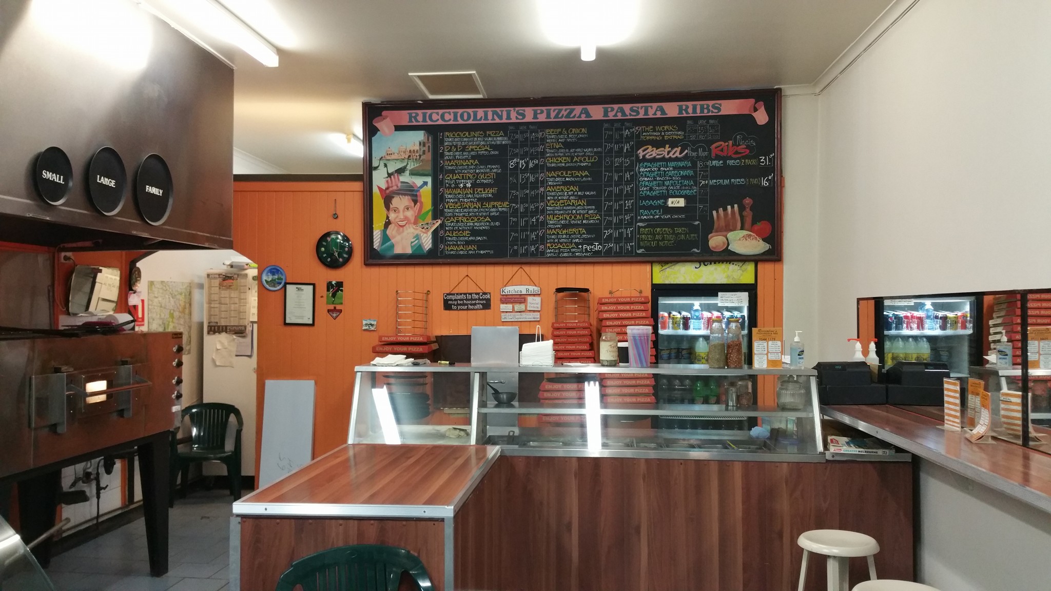 Ricciolini's Pizza Pasta house