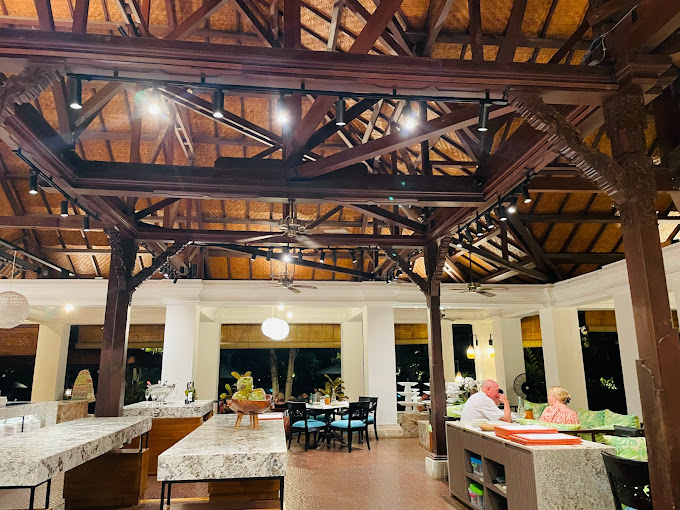Watercourt Restaurant Bali