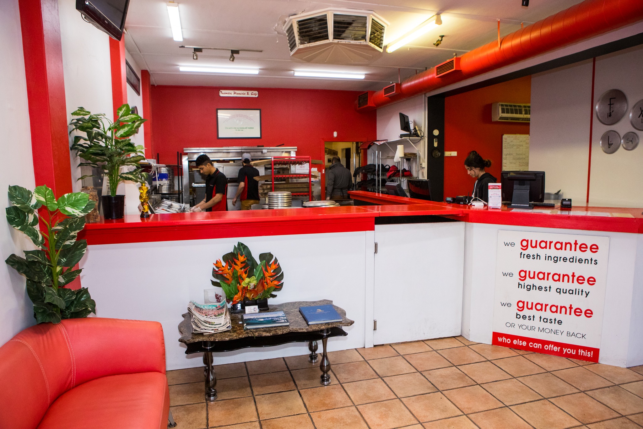 Tusmore Pizzeria and Cafe