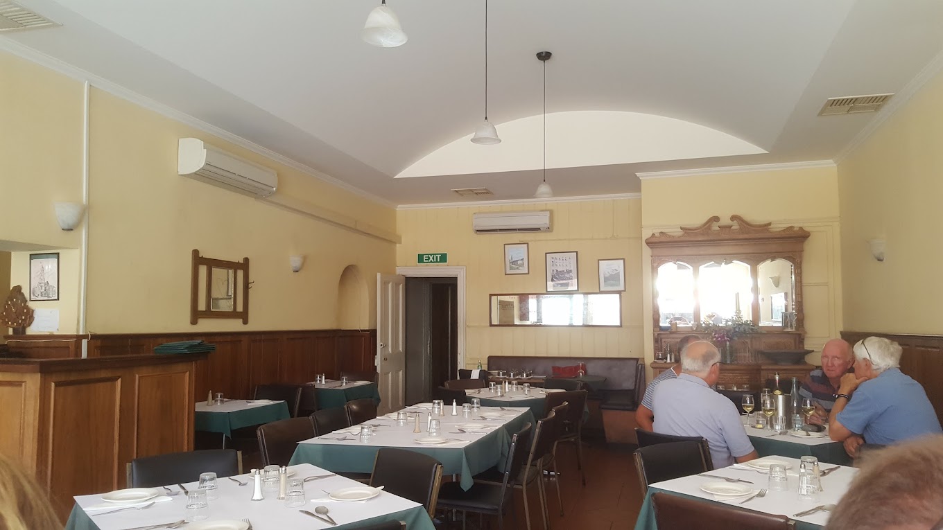 Capri Restaurant