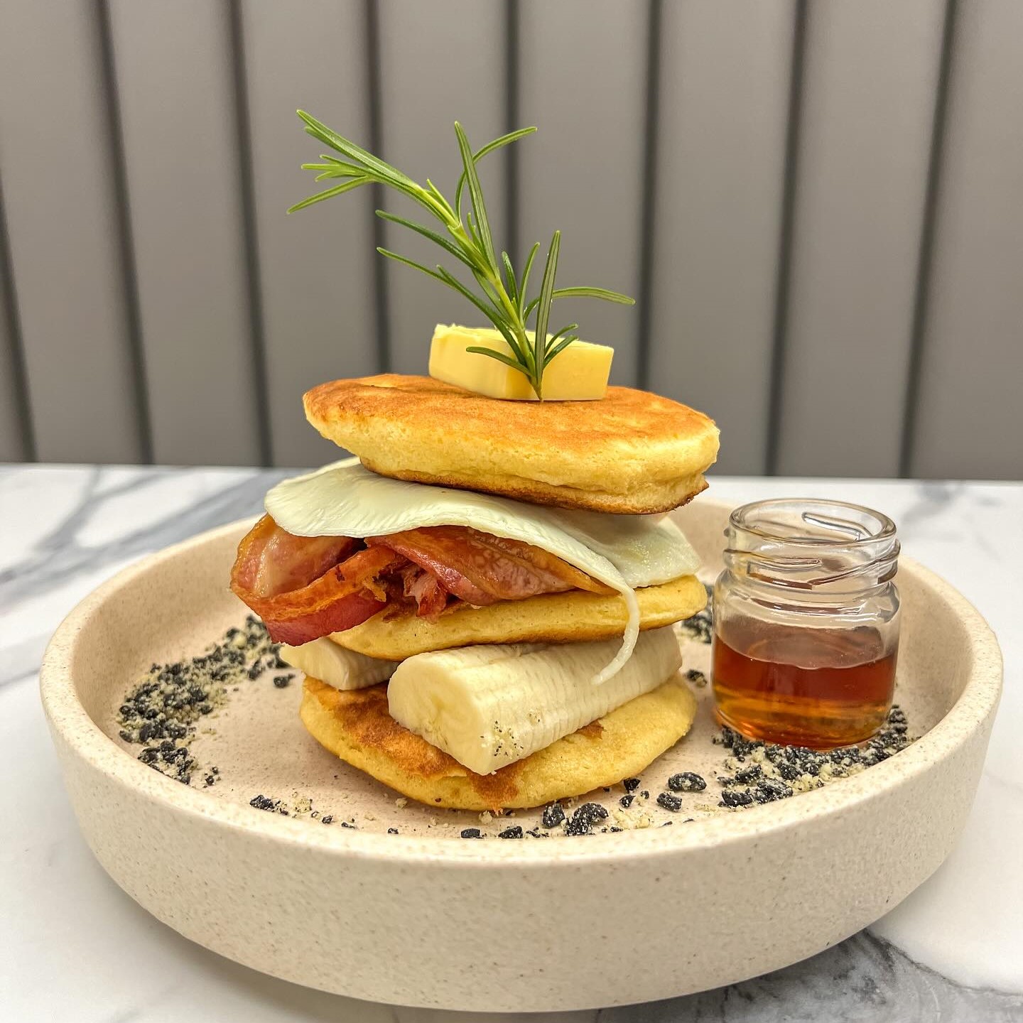 Riché - Cafe Richmond