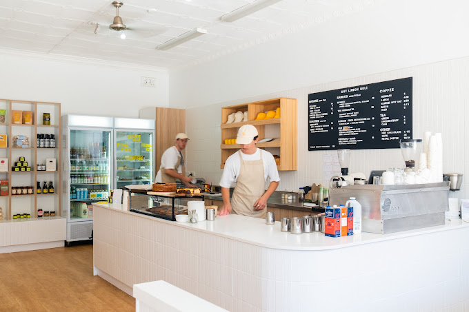 Cut Lunch Deli