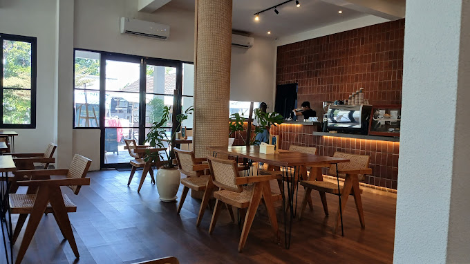 Mailbox Cafe Renon