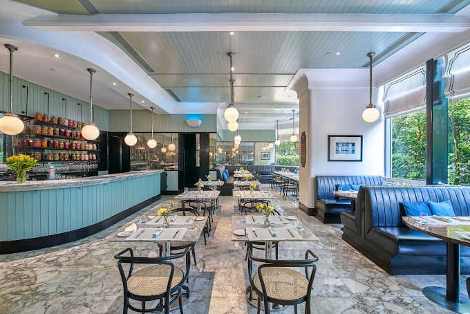 Cafe Claire