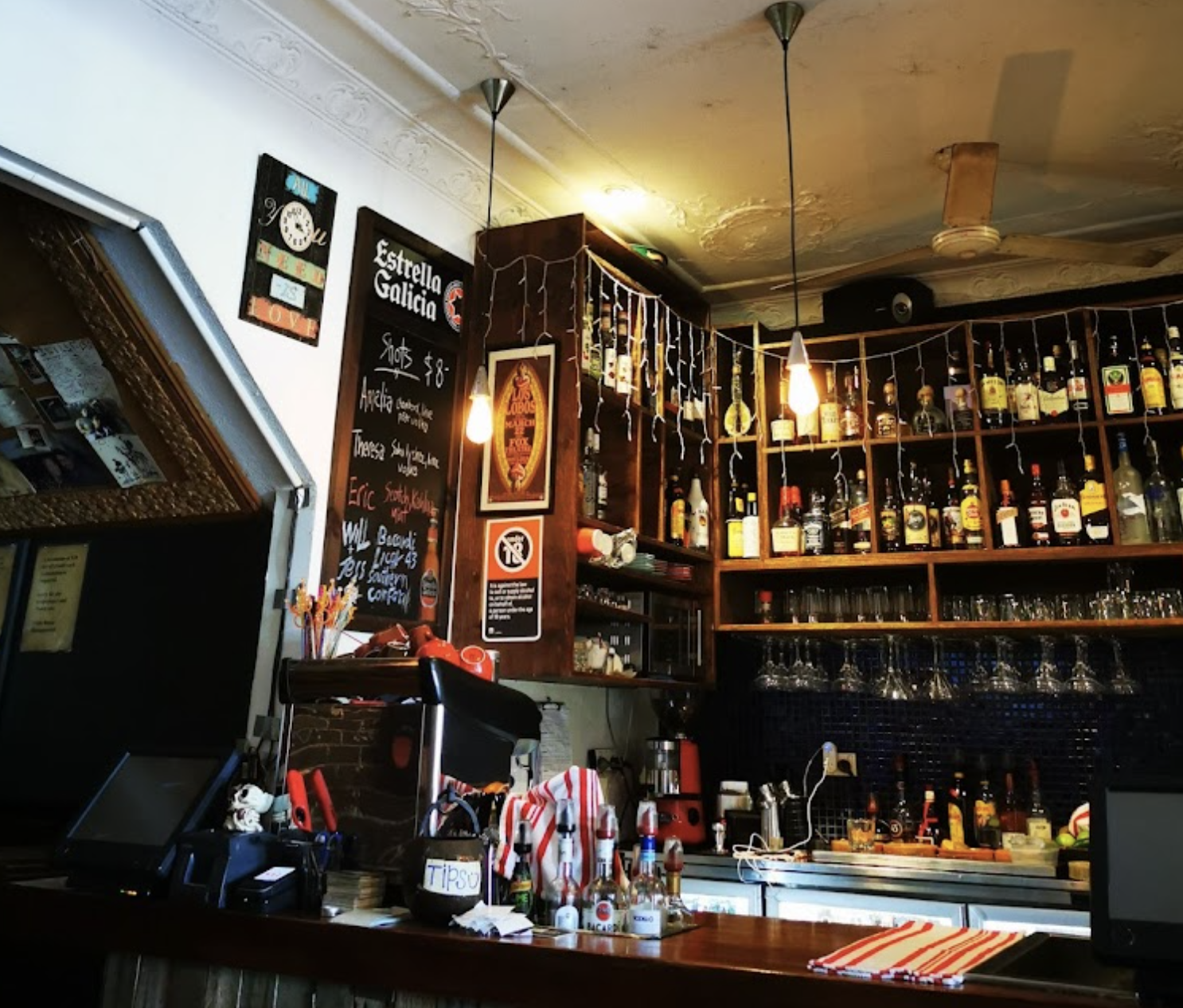 Mojo's Tapas Bar