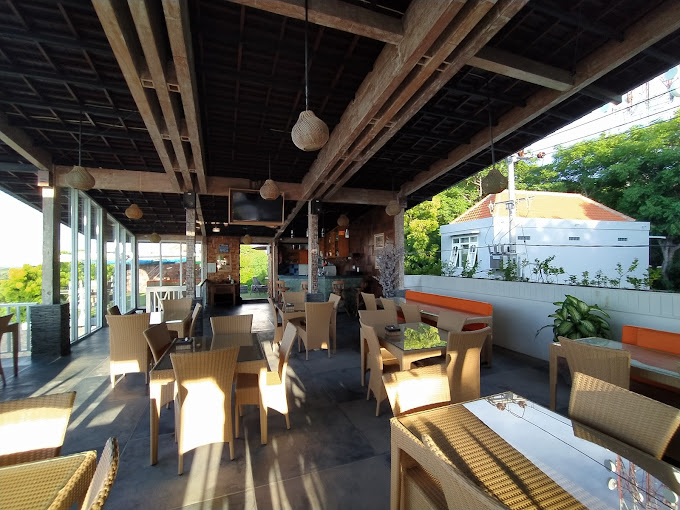 JResto Lembongan