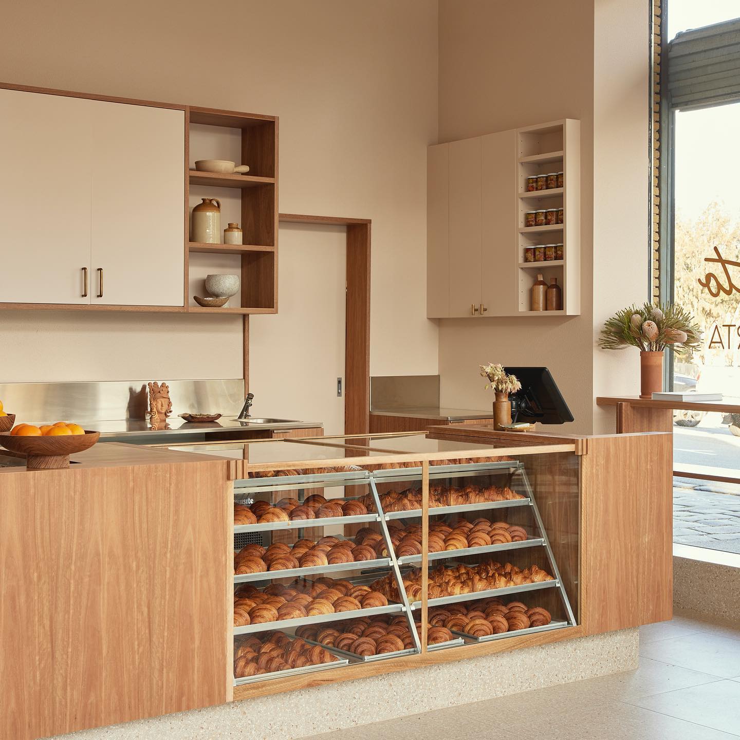 Pronto Aroma Kew