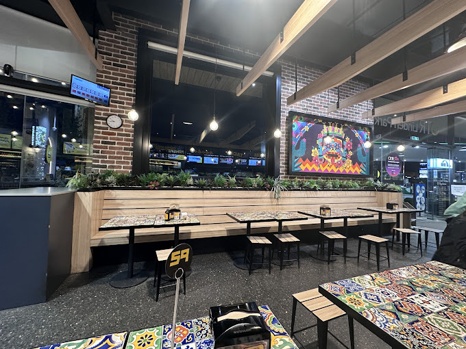 Guzman y Gomez - Linden Park