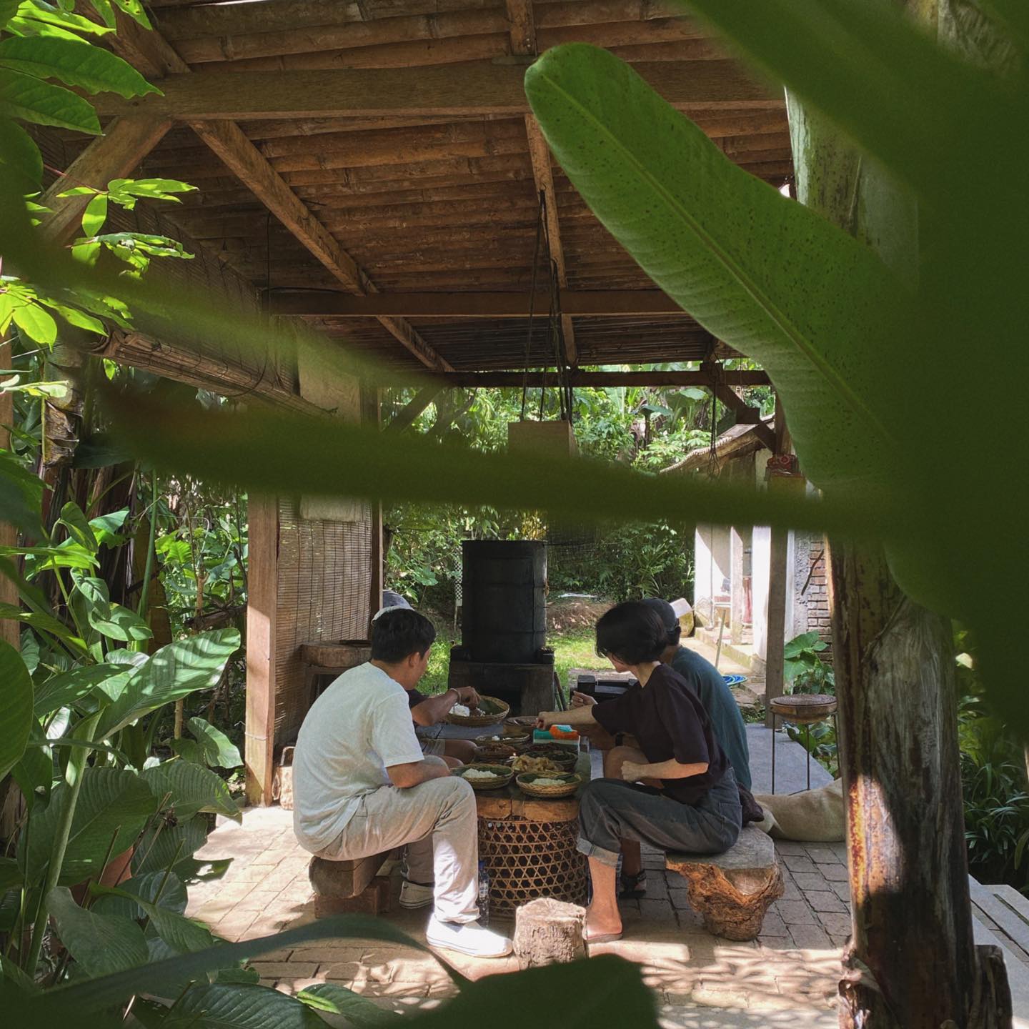 Standar Lokal (Urutan Babi Asap)