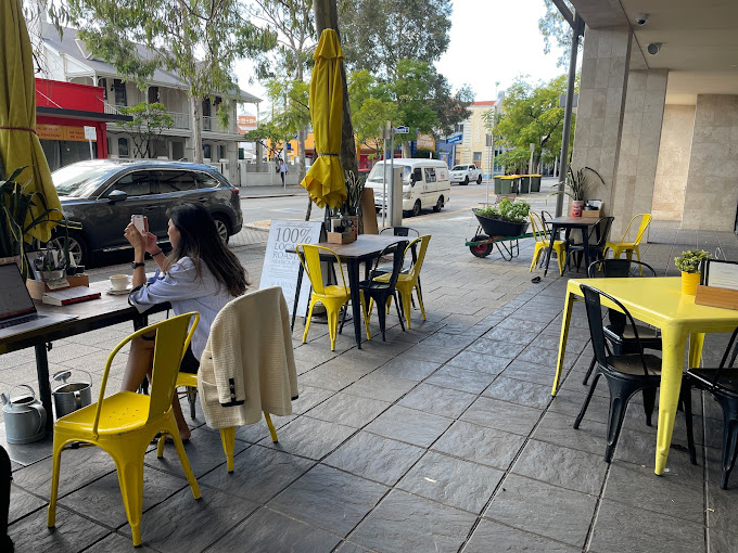 Bella Gina Cafe