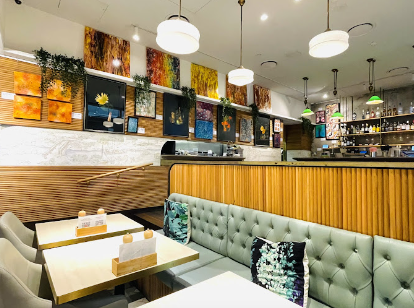 Silk Cafe & Restaurant