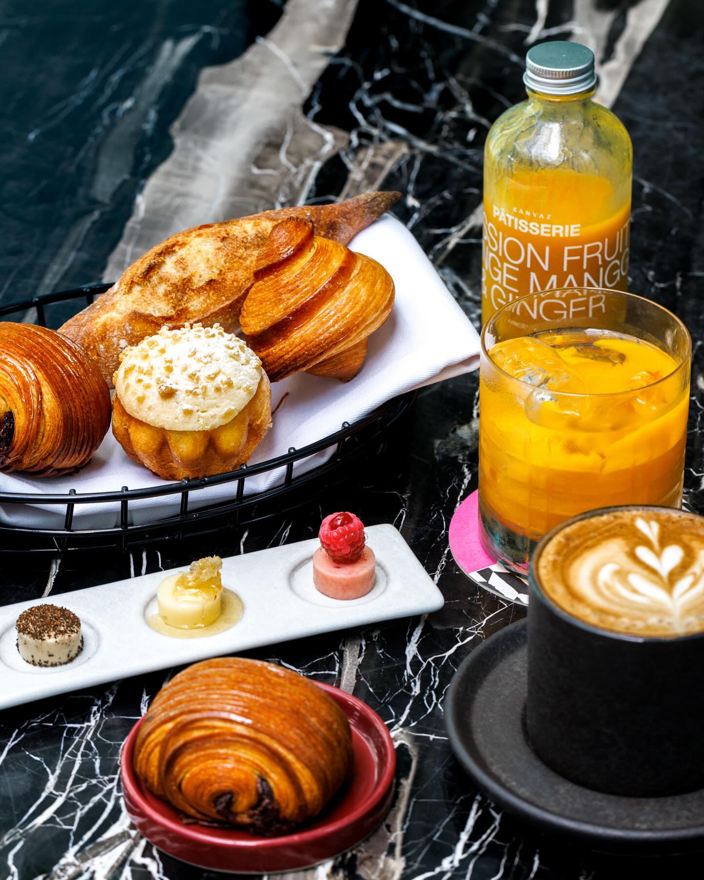Kanvaz Patisserie by Vincent Nigita