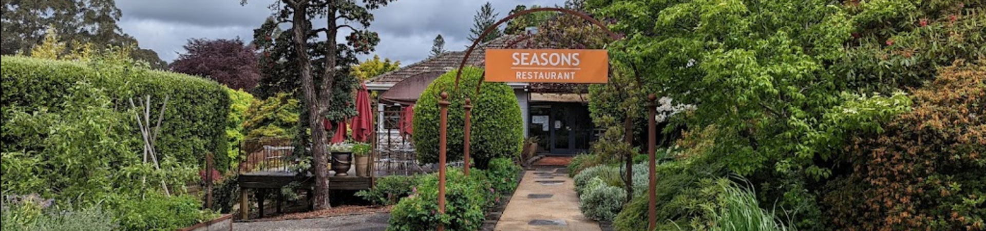 Seasons Restaurant at Cloudehill
