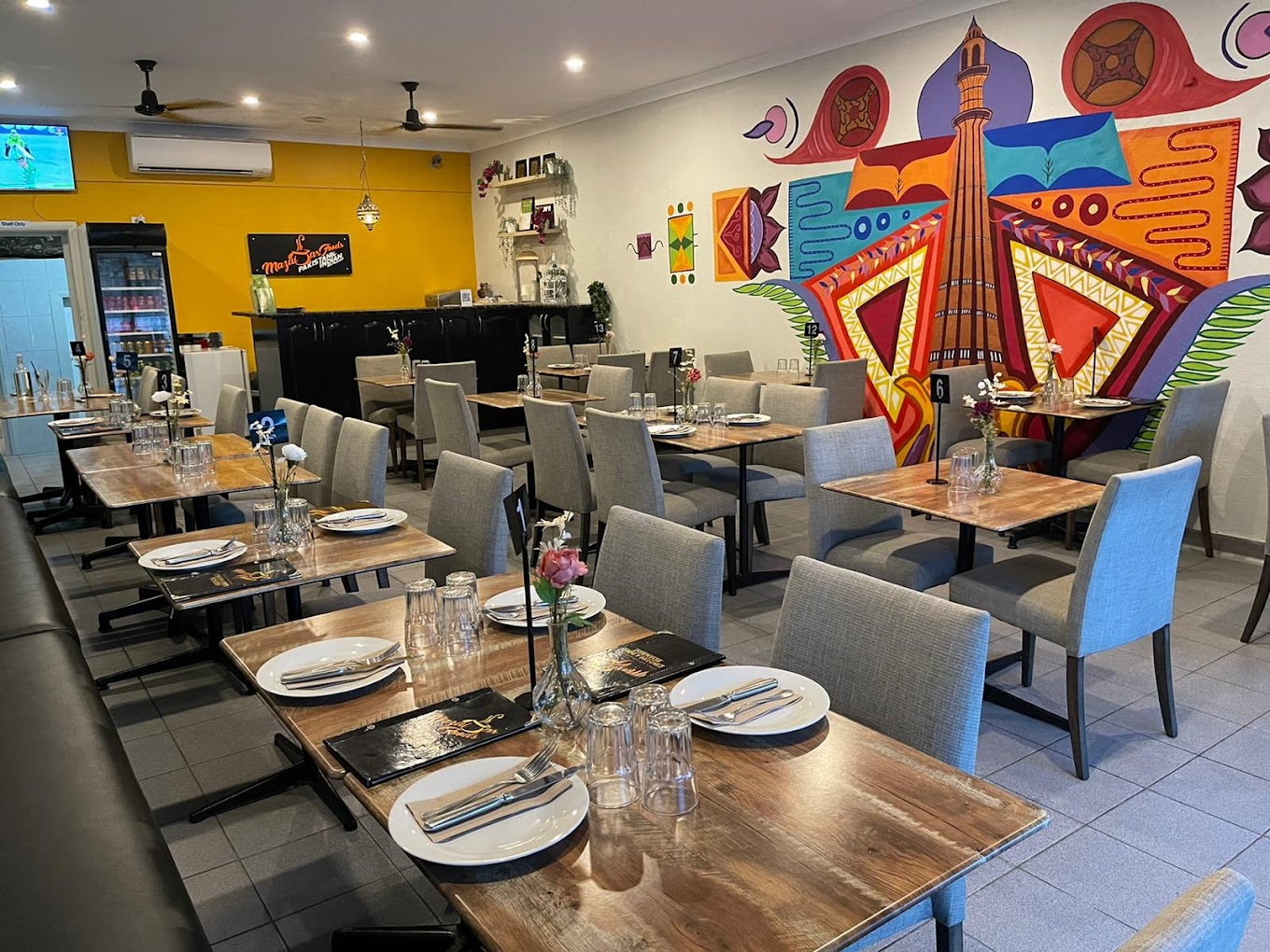 Mazaidar Foods