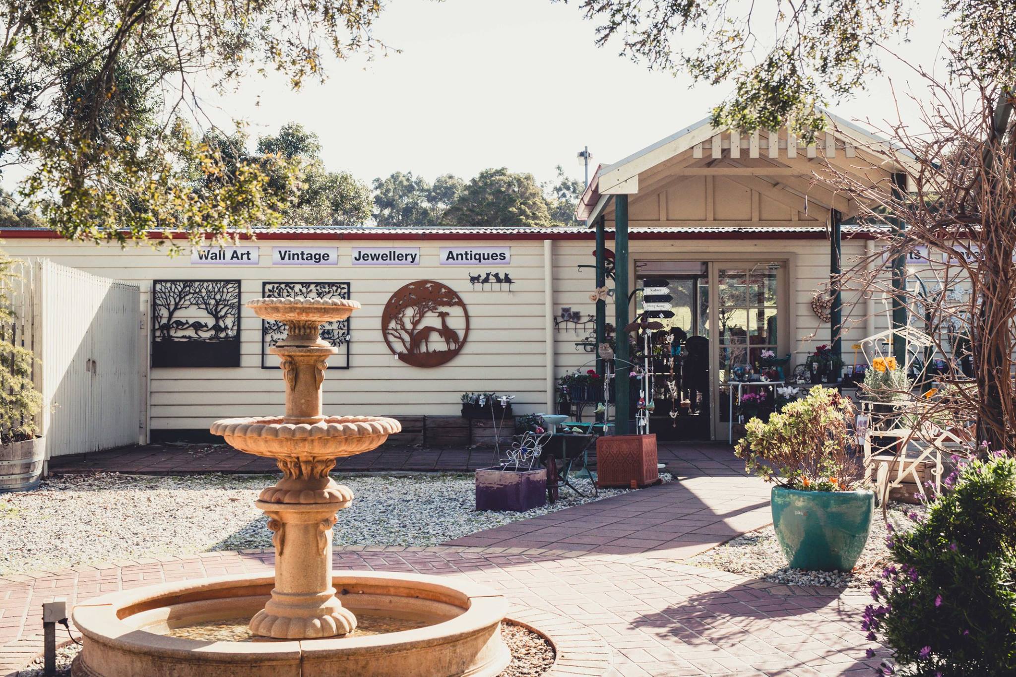 Lady Lavender's Tea Room