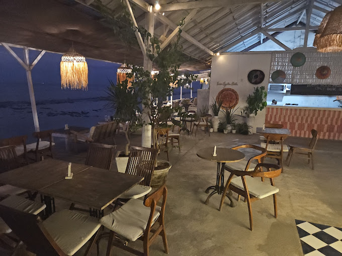 La Vida Penida Restaurant and Bar