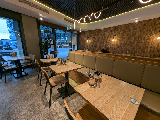 Leaf Cafe & Co