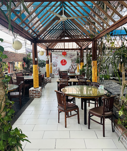 7 Seafood Restaurant
