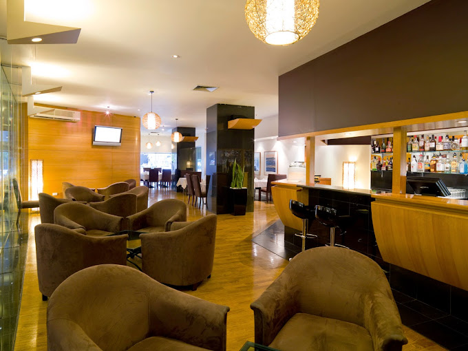 Encore Restaurant & Bar
