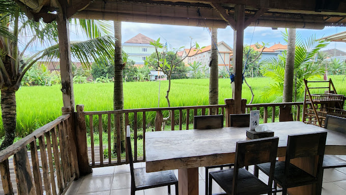Warung Mogan