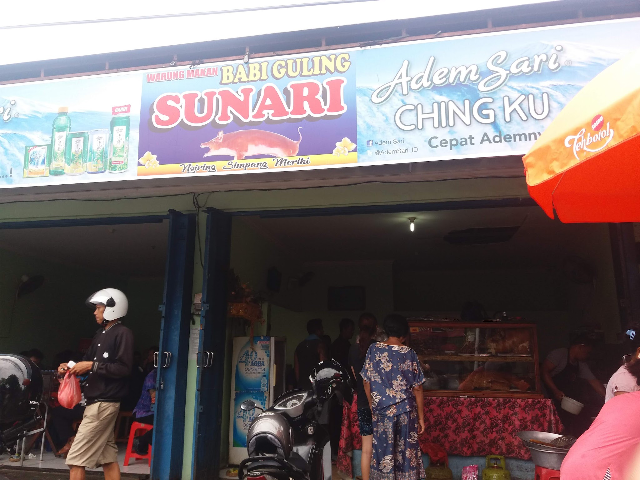 Babi Guling Sunari