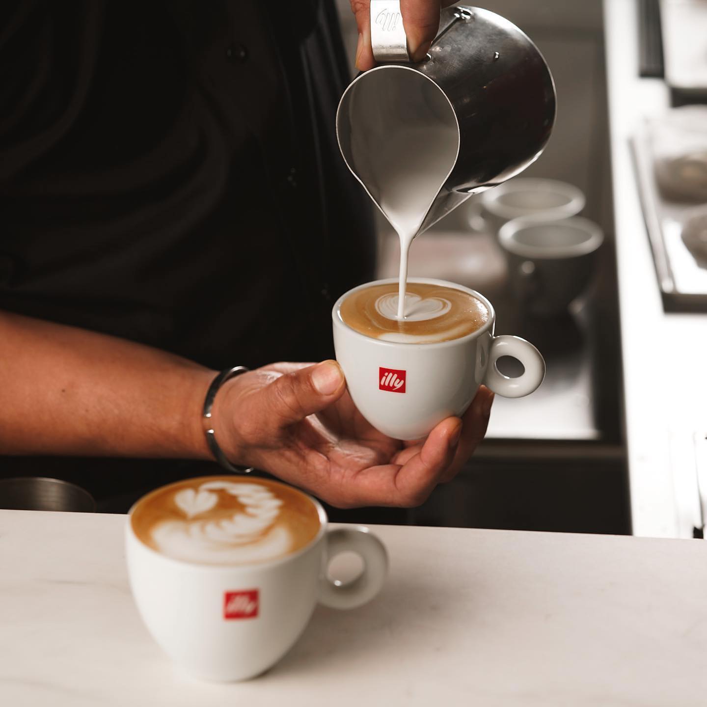 illy CAFFÈ Yurakucho ITOCiA