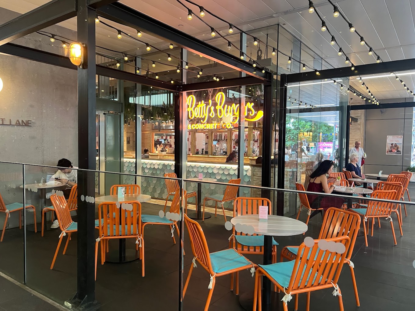 Betty’s Burgers