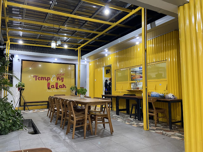 Warung Nasi Tempong Lalah Tuban
