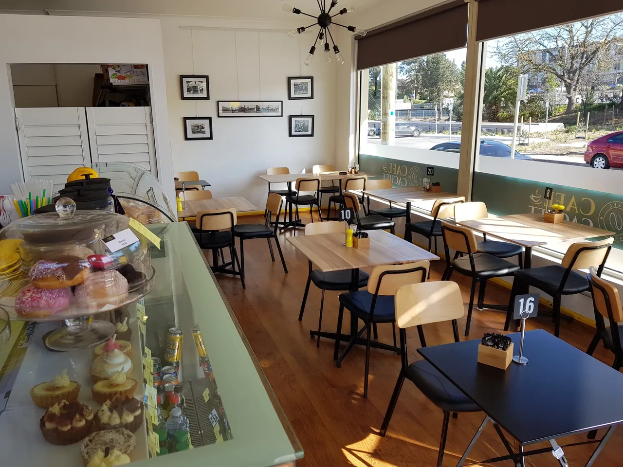 Cafe Cachet