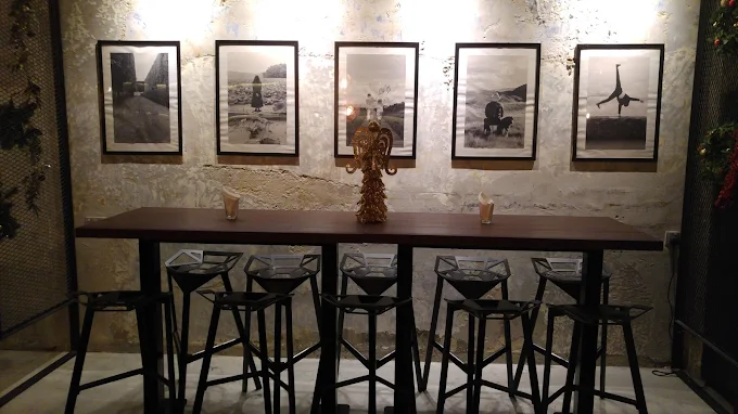 Tess Bar & Kitchen, Singapore