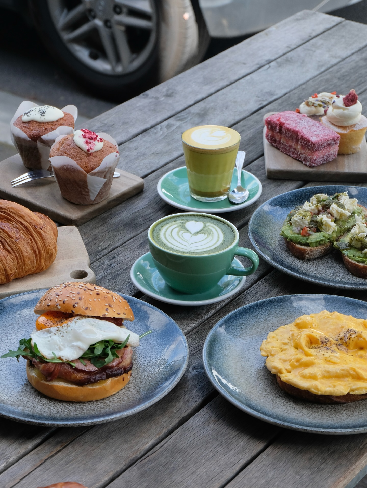 Wolf and Hound Cafe
