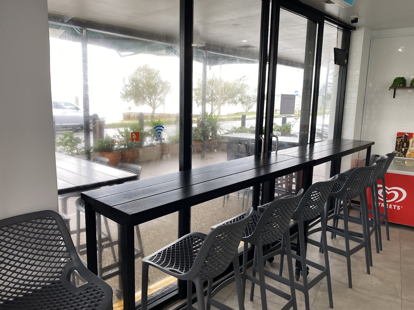 Seafood Lovers Cafe