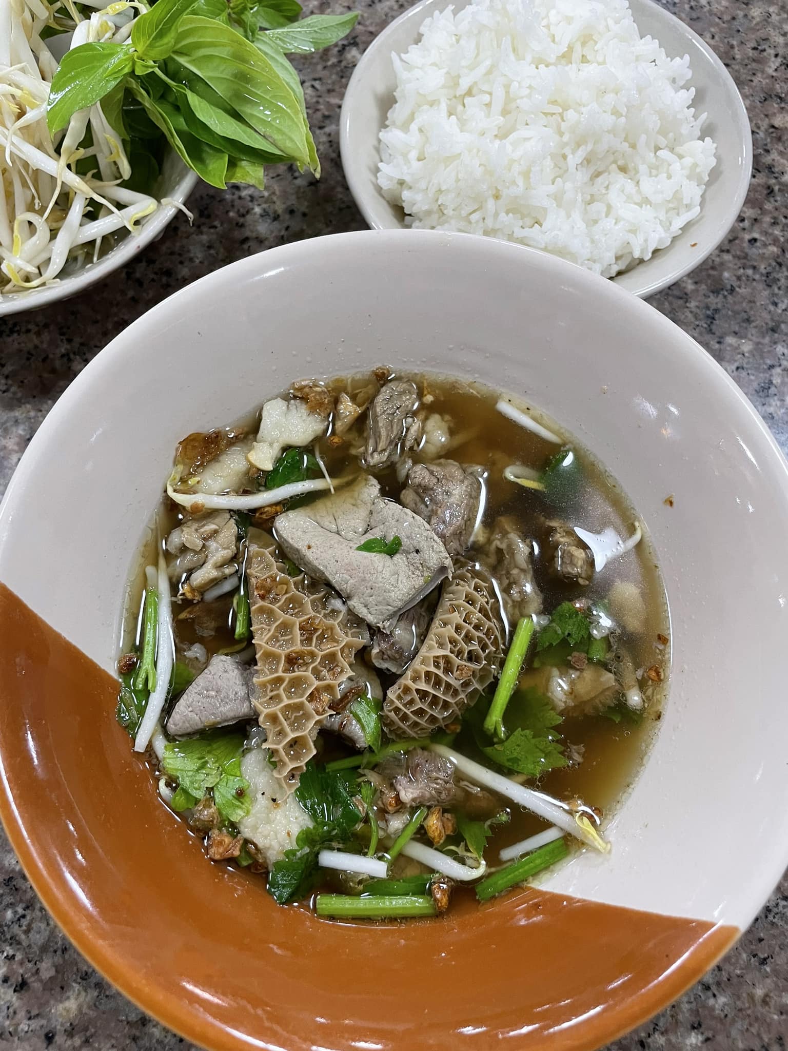 Pa Yak Boat Noodle ร้านก๋วยเตี๋ยวเรือป๋ายักษ์