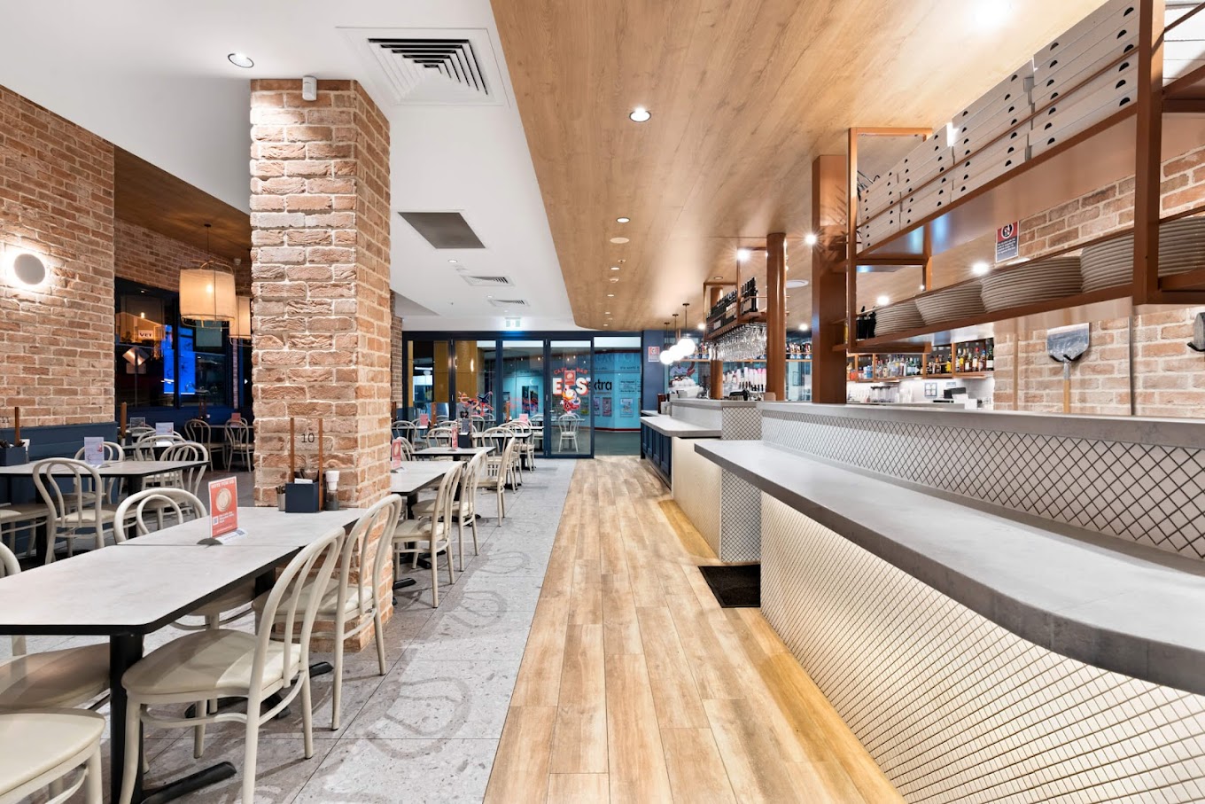 Els Cafe & Bar