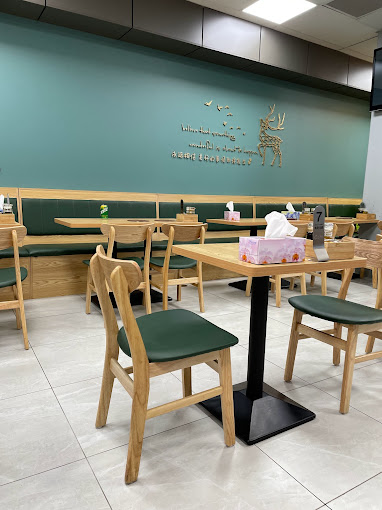 Lucky Bridge Chinese Cuisine 香桥沅