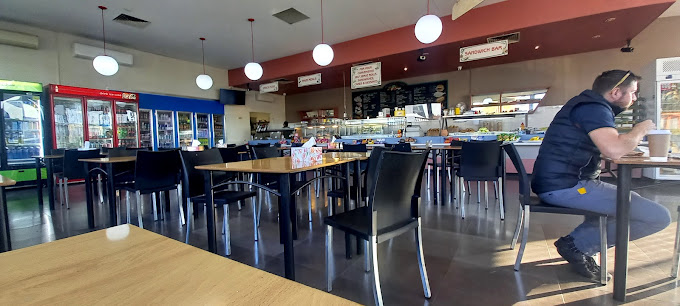 Belmont's Cafe