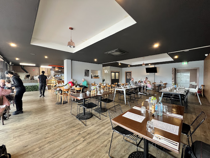 Juniper and Pine Cafe Restaurant