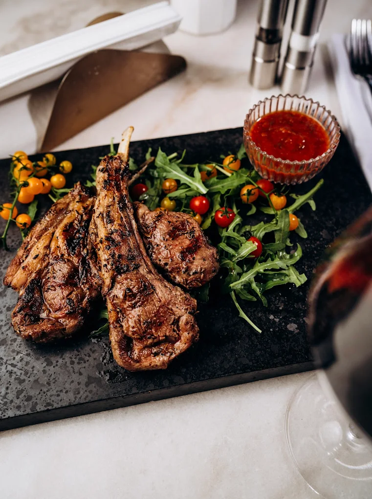 HEDONIST restaurant | lounge | bar