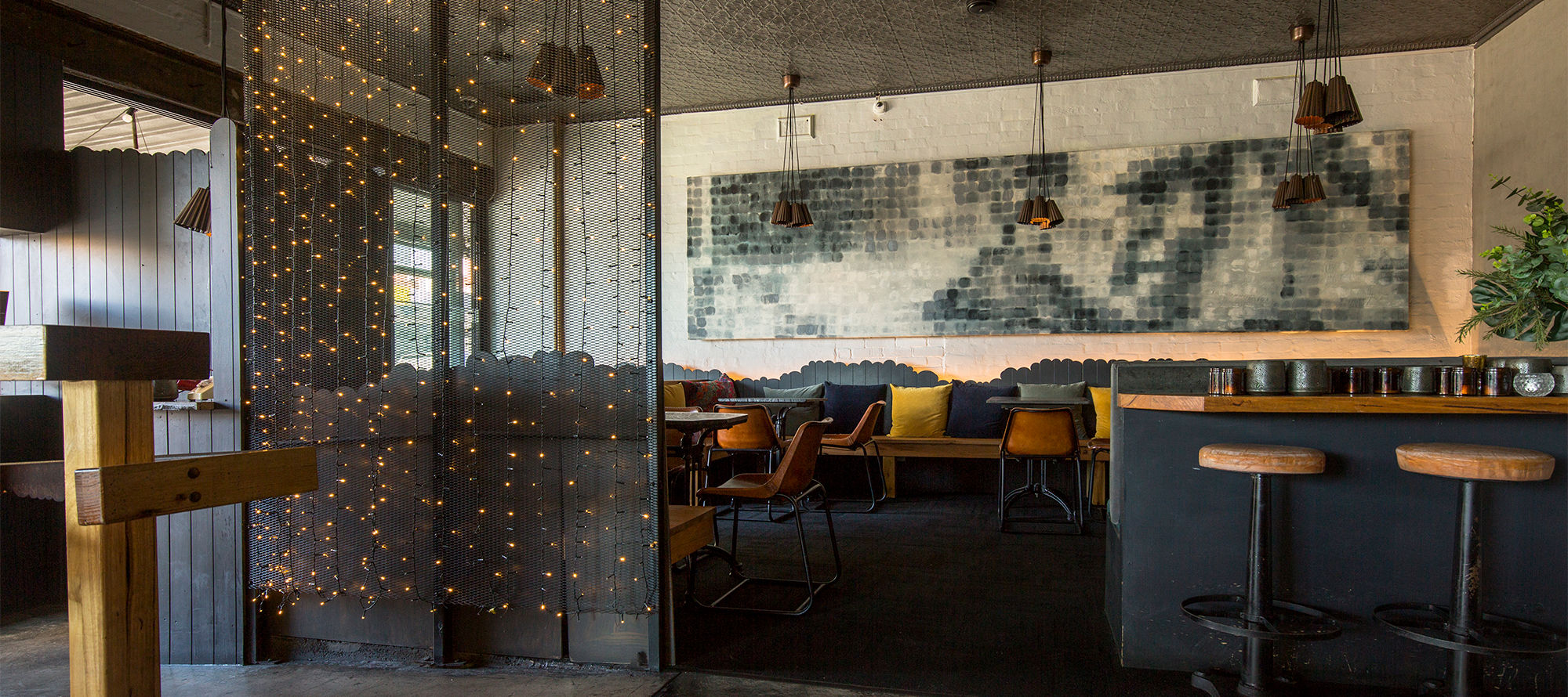 Hawker Bar