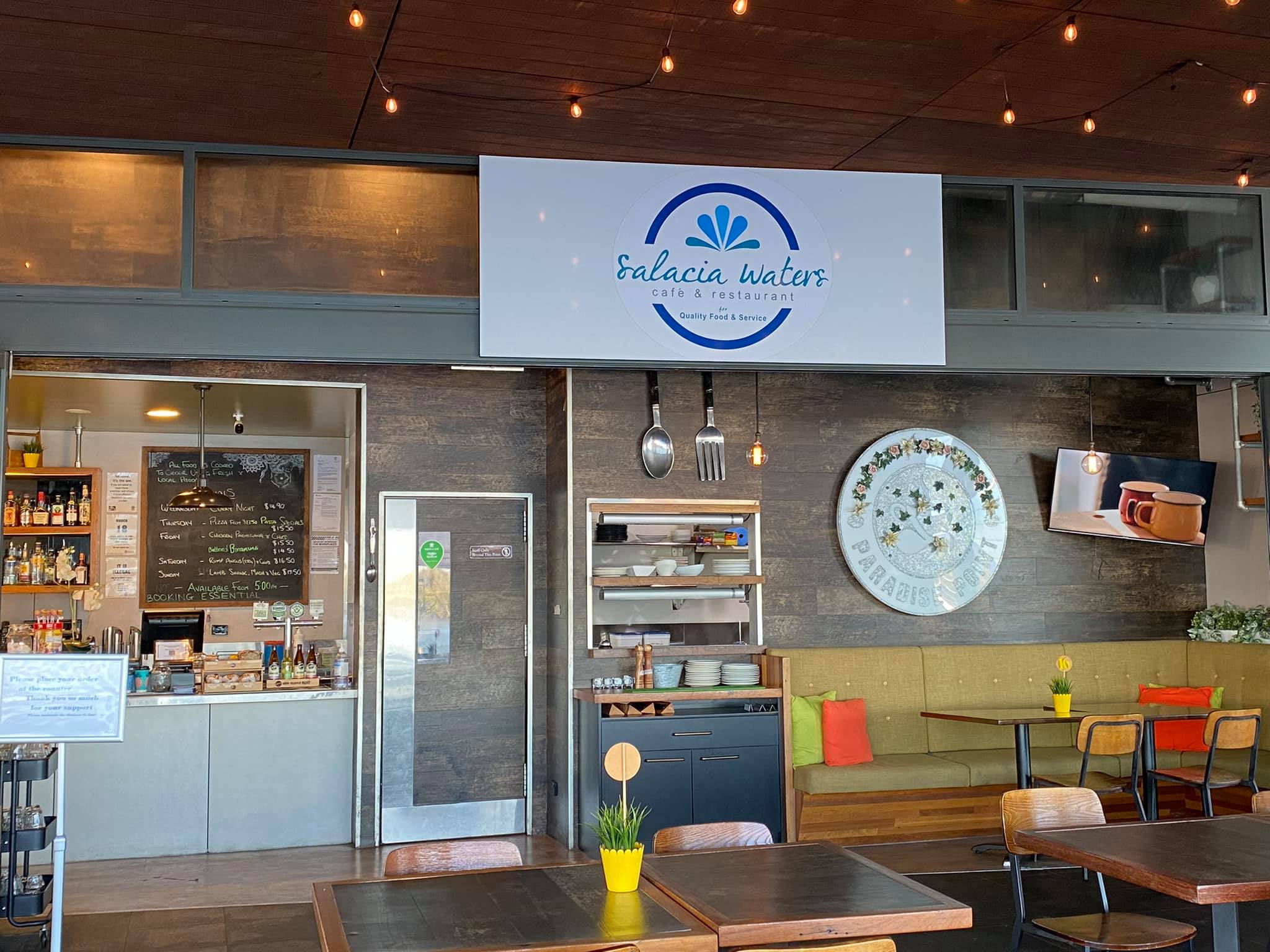 Salacia Waters Café & Restaurant