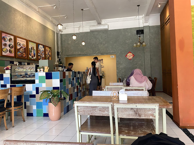 Lakoo Eatery