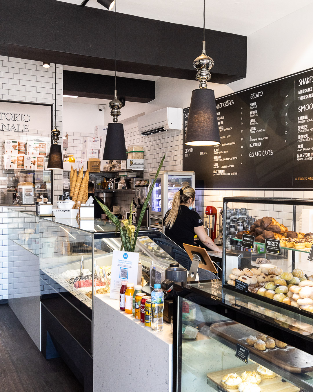 Mr Gelato by Matteo Collaroy