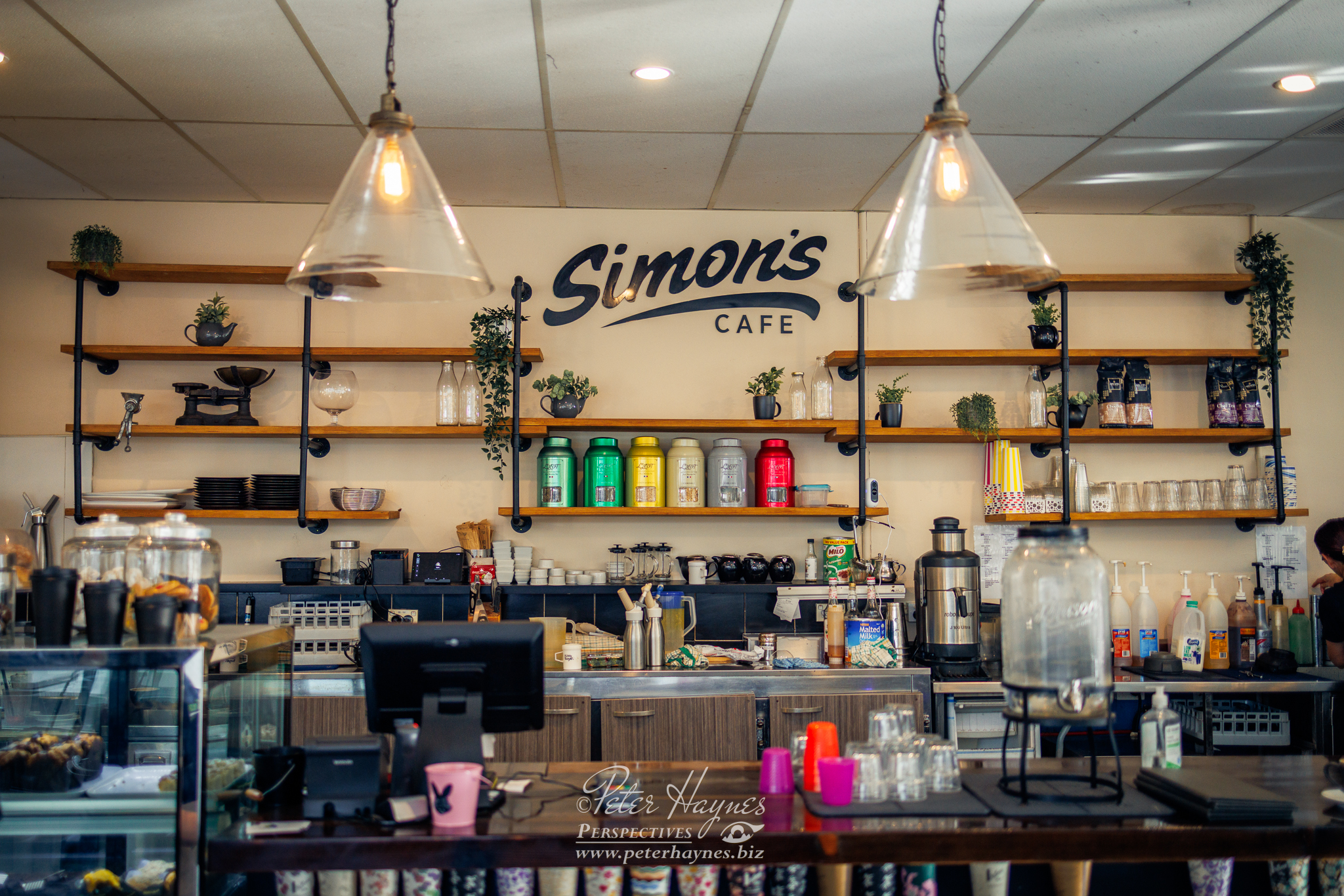 Simon's Cafe