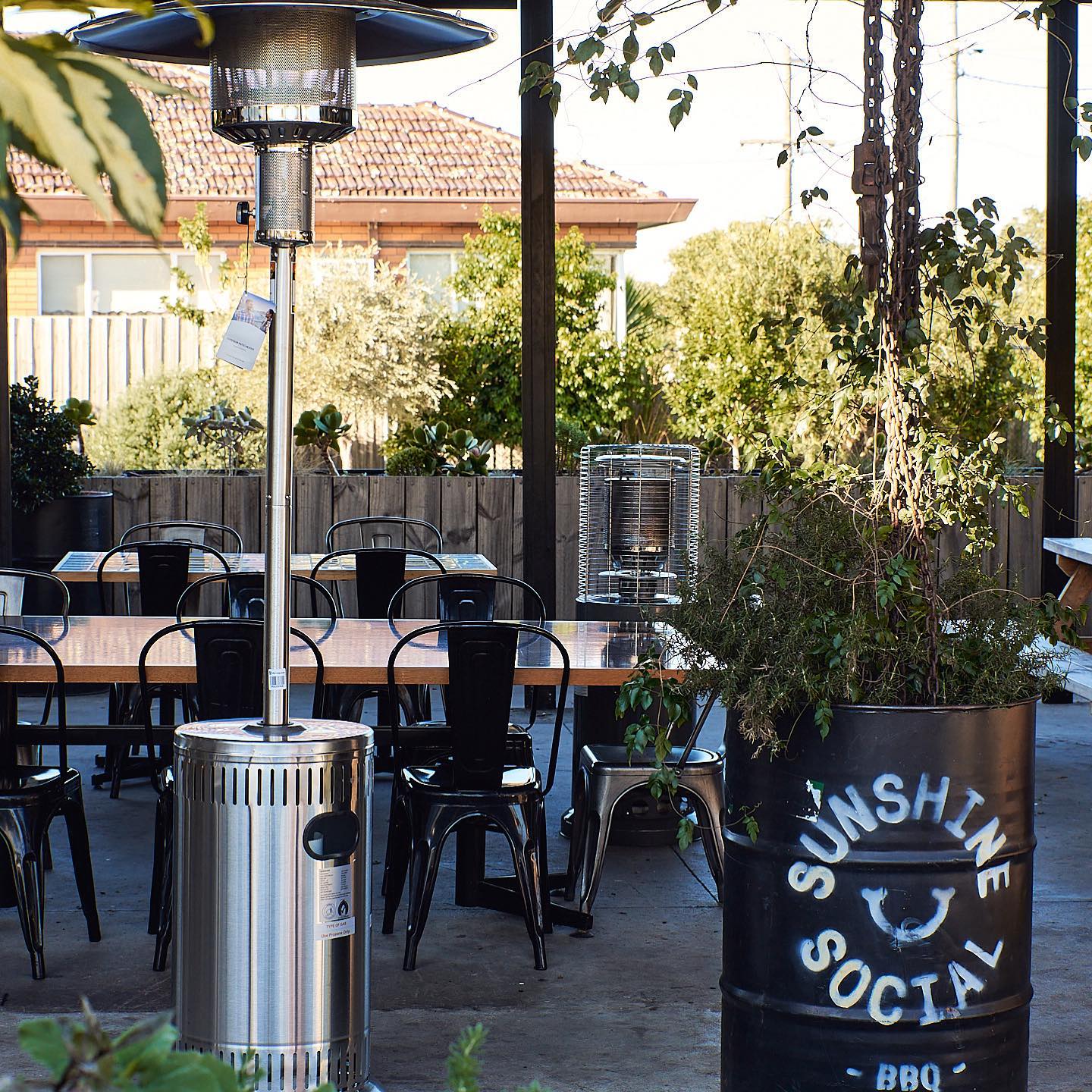 Sunshine Social - BBQ